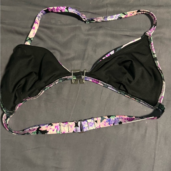 Victoria secret suit - Picture 3 of 3